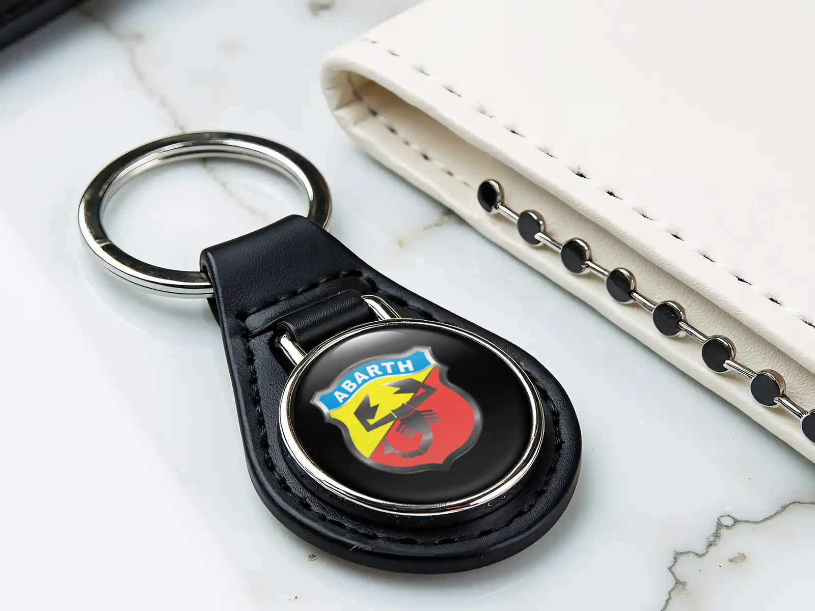 Fiat Abarth Porte-clés Cuir Solide Touche Limitée